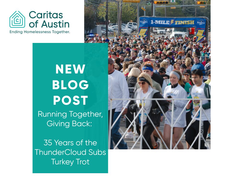 Crowd of runners at ThunderCloud Turkey Trot